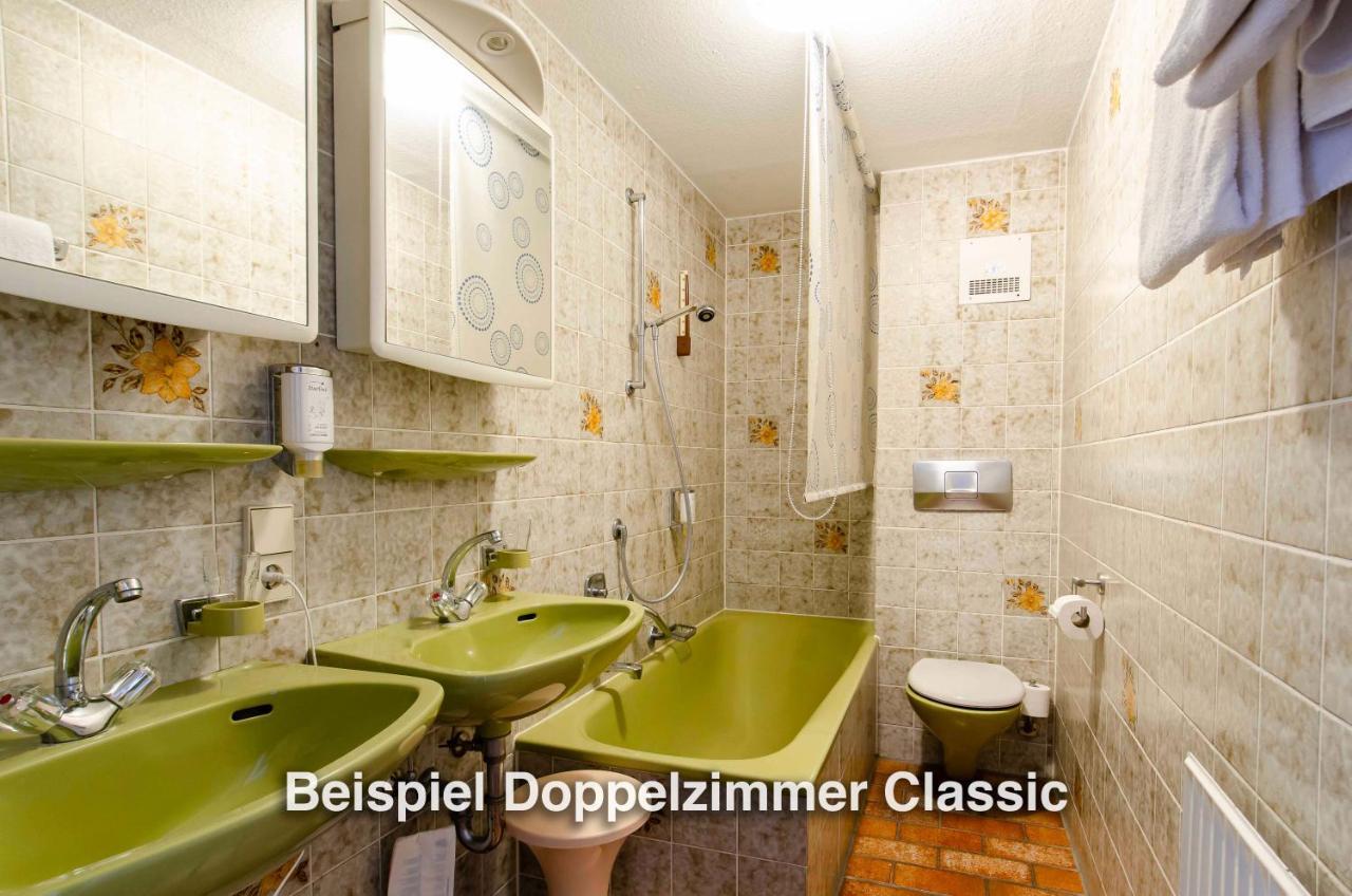 Kurgarten-Hotel Wolfach Bagian luar foto